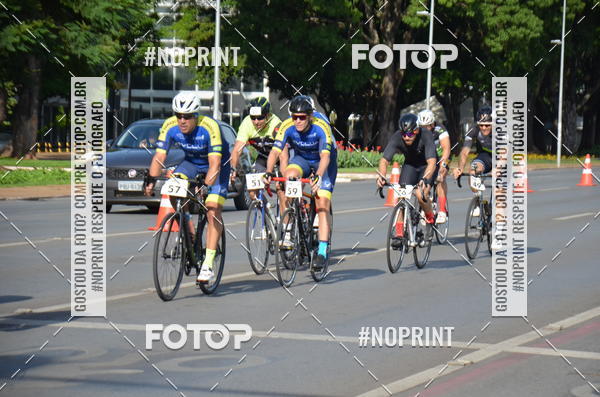 Buy your photos of the event100KM DE BRASLIA-COPA RESENHA MASTER DE CICLISMO. on Fotop