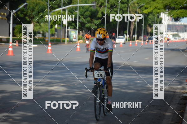 Buy your photos of the event100KM DE BRASLIA-COPA RESENHA MASTER DE CICLISMO. on Fotop