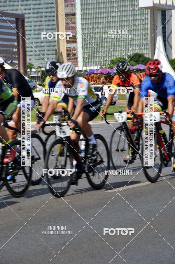 Buy your photos of the event100KM DE BRASLIA-COPA RESENHA MASTER DE CICLISMO. on Fotop