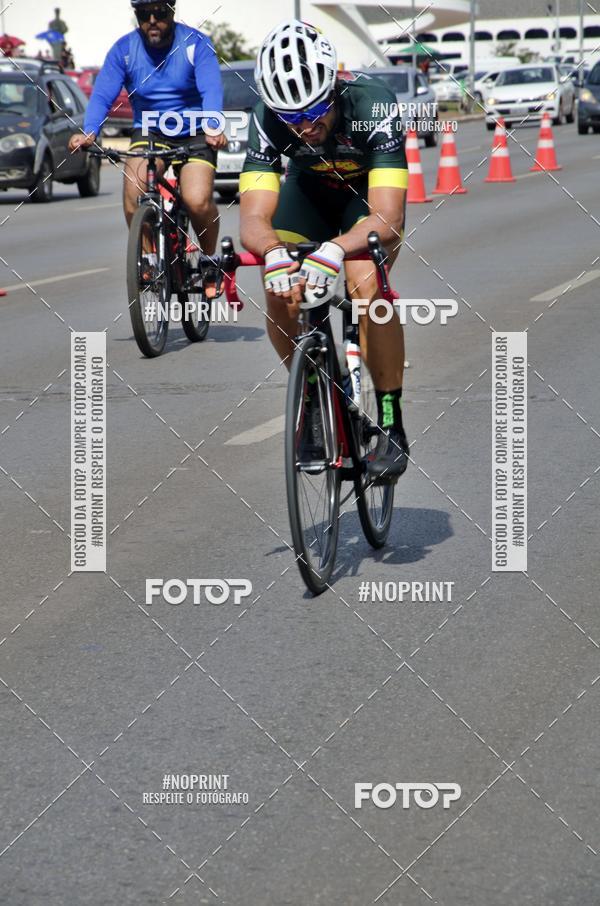 Buy your photos of the event100KM DE BRASLIA-COPA RESENHA MASTER DE CICLISMO. on Fotop