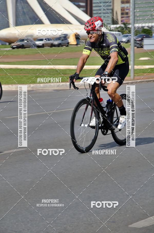 Buy your photos of the event100KM DE BRASLIA-COPA RESENHA MASTER DE CICLISMO. on Fotop