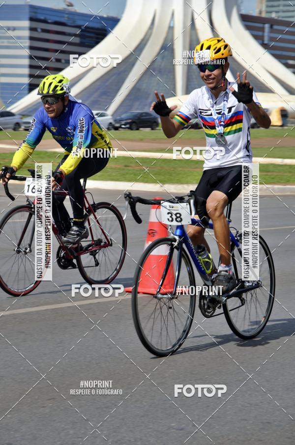 Buy your photos of the event100KM DE BRASLIA-COPA RESENHA MASTER DE CICLISMO. on Fotop