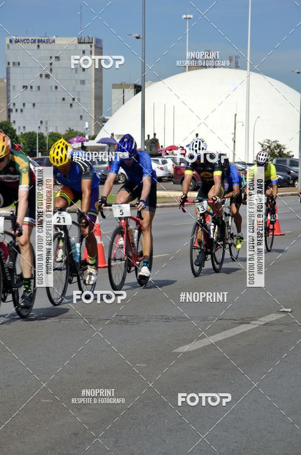 Buy your photos of the event100KM DE BRASLIA-COPA RESENHA MASTER DE CICLISMO. on Fotop