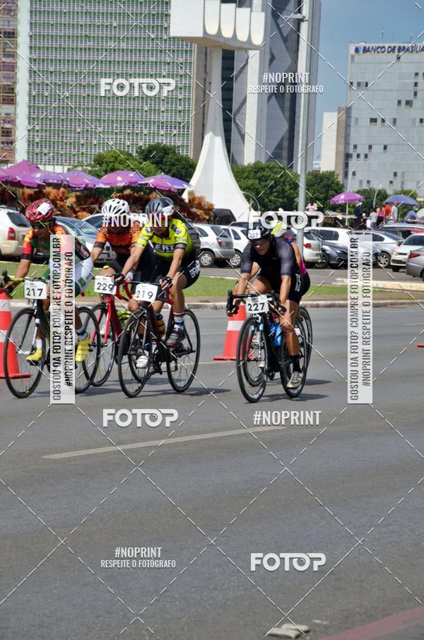 Buy your photos of the event100KM DE BRASLIA-COPA RESENHA MASTER DE CICLISMO. on Fotop