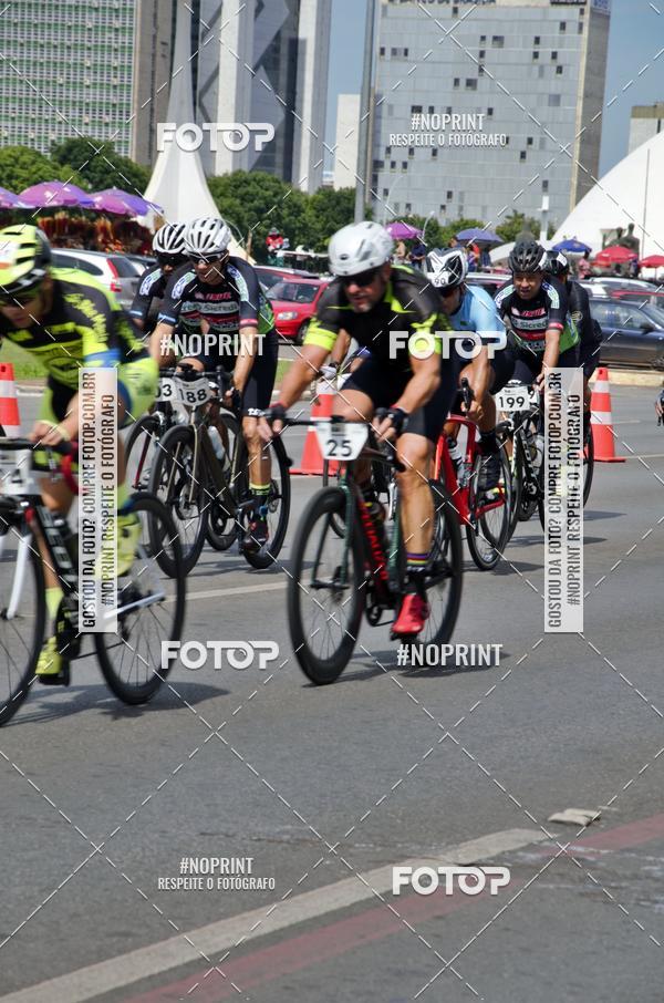 Buy your photos of the event100KM DE BRASLIA-COPA RESENHA MASTER DE CICLISMO. on Fotop