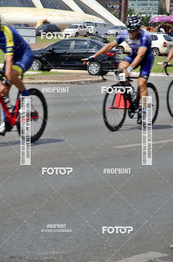 Buy your photos of the event100KM DE BRASLIA-COPA RESENHA MASTER DE CICLISMO. on Fotop