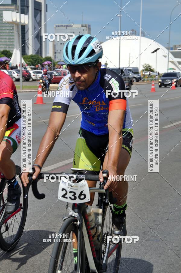 Buy your photos of the event100KM DE BRASLIA-COPA RESENHA MASTER DE CICLISMO. on Fotop