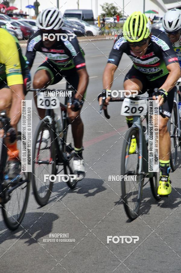 Buy your photos of the event100KM DE BRASLIA-COPA RESENHA MASTER DE CICLISMO. on Fotop