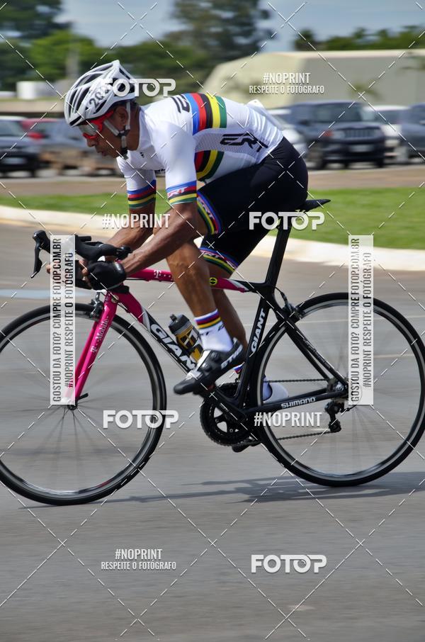 Buy your photos of the event100KM DE BRASLIA-COPA RESENHA MASTER DE CICLISMO. on Fotop