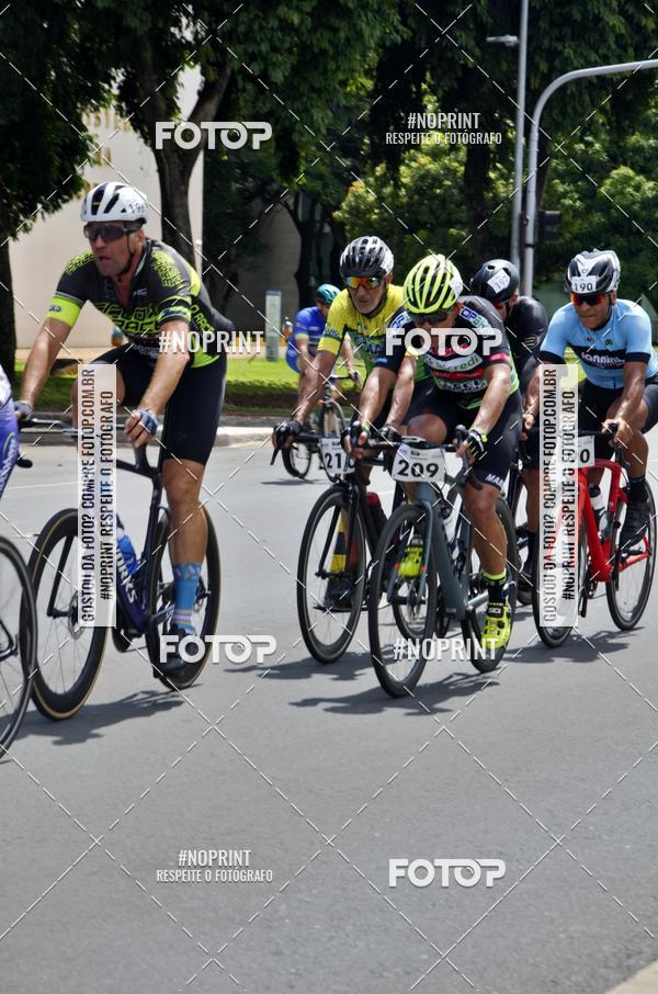 Buy your photos of the event100KM DE BRASLIA-COPA RESENHA MASTER DE CICLISMO. on Fotop