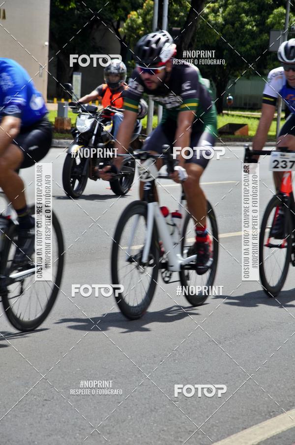 Buy your photos of the event100KM DE BRASLIA-COPA RESENHA MASTER DE CICLISMO. on Fotop
