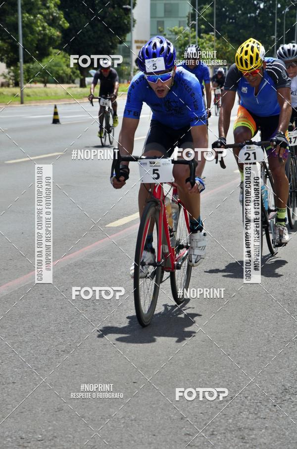 Buy your photos of the event100KM DE BRASLIA-COPA RESENHA MASTER DE CICLISMO. on Fotop