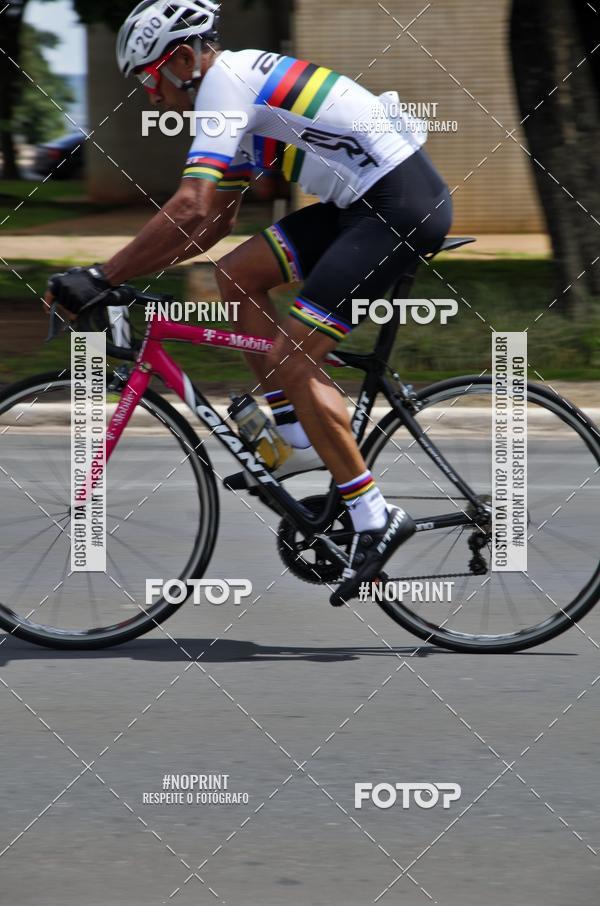 Buy your photos of the event100KM DE BRASLIA-COPA RESENHA MASTER DE CICLISMO. on Fotop