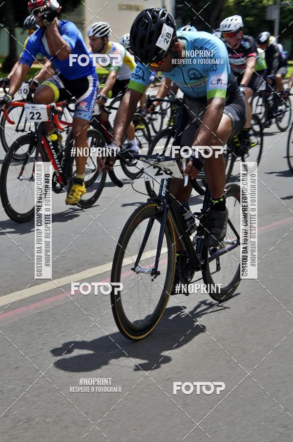 Buy your photos of the event100KM DE BRASLIA-COPA RESENHA MASTER DE CICLISMO. on Fotop
