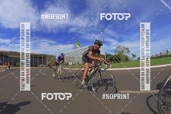 Buy your photos of the event100KM DE BRASLIA-COPA RESENHA MASTER DE CICLISMO. on Fotop