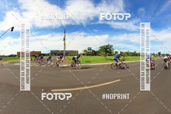 Buy your photos of the event100KM DE BRASLIA-COPA RESENHA MASTER DE CICLISMO. on Fotop