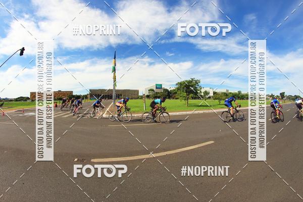 Buy your photos of the event100KM DE BRASLIA-COPA RESENHA MASTER DE CICLISMO. on Fotop
