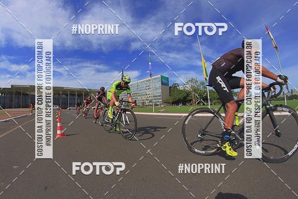 Buy your photos of the event100KM DE BRASLIA-COPA RESENHA MASTER DE CICLISMO. on Fotop