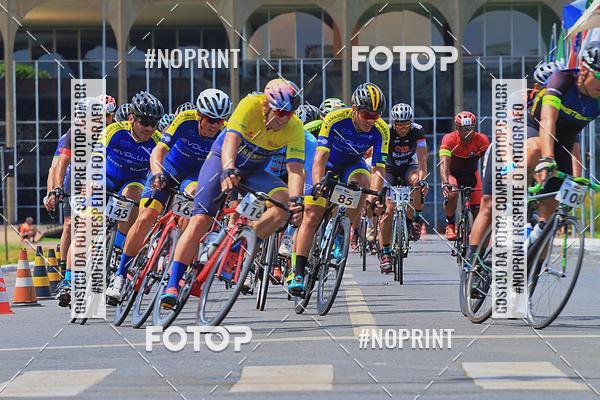 Buy your photos of the event100KM DE BRASLIA-COPA RESENHA MASTER DE CICLISMO. on Fotop