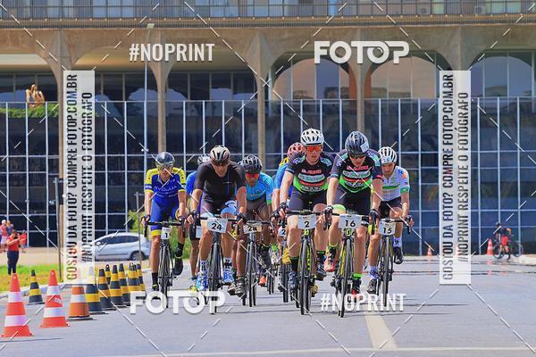 Buy your photos of the event100KM DE BRASLIA-COPA RESENHA MASTER DE CICLISMO. on Fotop