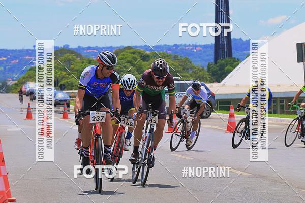 Buy your photos of the event100KM DE BRASLIA-COPA RESENHA MASTER DE CICLISMO. on Fotop