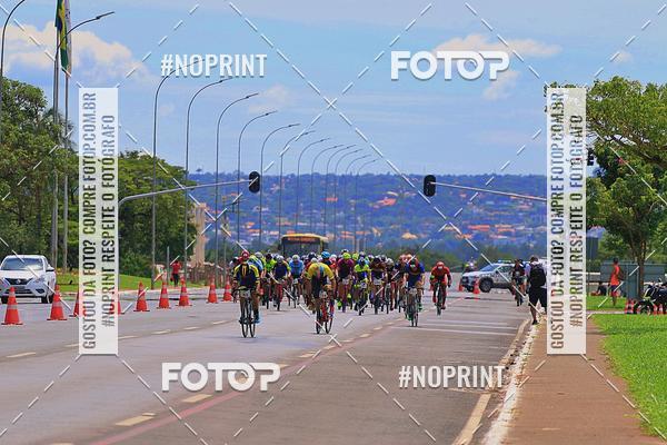 Buy your photos of the event100KM DE BRASLIA-COPA RESENHA MASTER DE CICLISMO. on Fotop