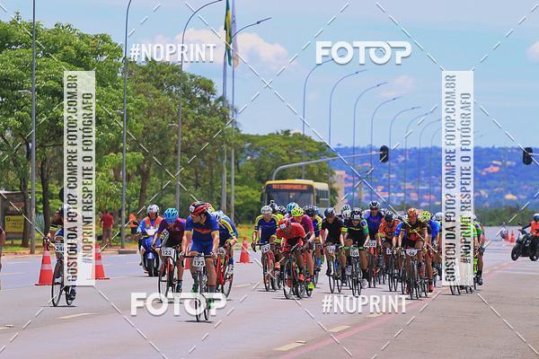 Buy your photos of the event100KM DE BRASLIA-COPA RESENHA MASTER DE CICLISMO. on Fotop