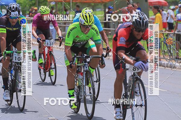 Buy your photos of the event100KM DE BRASLIA-COPA RESENHA MASTER DE CICLISMO. on Fotop