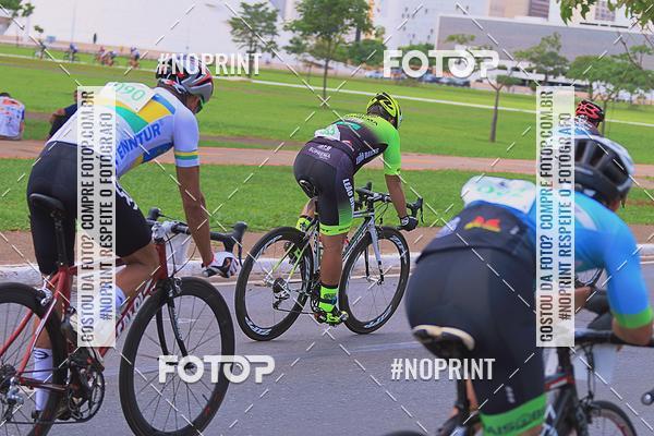 Buy your photos of the event100KM DE BRASLIA-COPA RESENHA MASTER DE CICLISMO. on Fotop