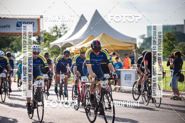 Buy your photos of the event100KM DE BRASLIA-COPA RESENHA MASTER DE CICLISMO. on Fotop