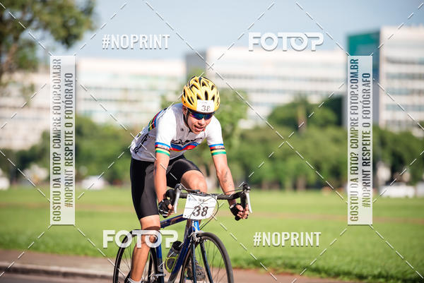 Buy your photos of the event100KM DE BRASLIA-COPA RESENHA MASTER DE CICLISMO. on Fotop