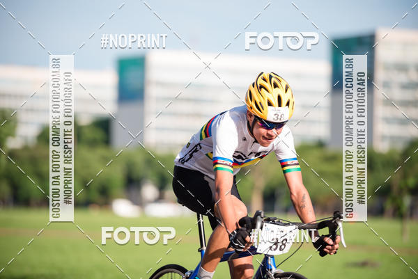 Buy your photos of the event100KM DE BRASLIA-COPA RESENHA MASTER DE CICLISMO. on Fotop