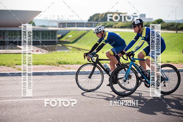 Buy your photos of the event100KM DE BRASLIA-COPA RESENHA MASTER DE CICLISMO. on Fotop