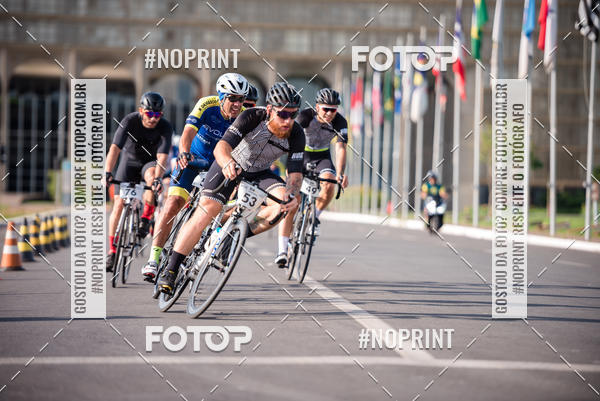 Buy your photos of the event100KM DE BRASLIA-COPA RESENHA MASTER DE CICLISMO. on Fotop