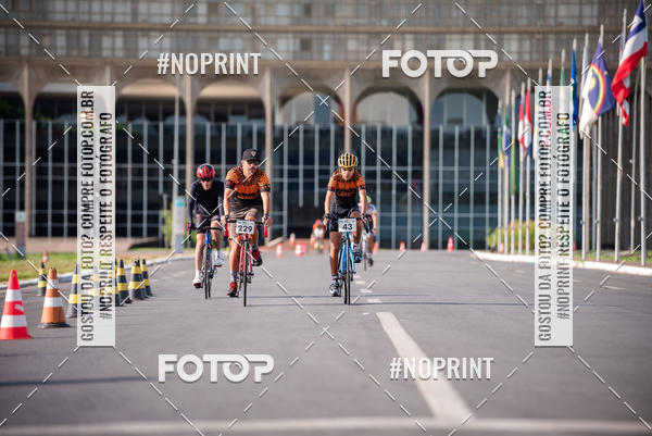 Buy your photos of the event100KM DE BRASLIA-COPA RESENHA MASTER DE CICLISMO. on Fotop