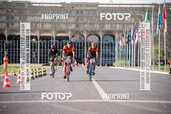 Buy your photos of the event100KM DE BRASLIA-COPA RESENHA MASTER DE CICLISMO. on Fotop