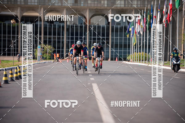 Buy your photos of the event100KM DE BRASLIA-COPA RESENHA MASTER DE CICLISMO. on Fotop