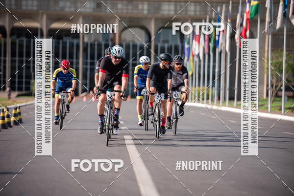 Buy your photos of the event100KM DE BRASLIA-COPA RESENHA MASTER DE CICLISMO. on Fotop