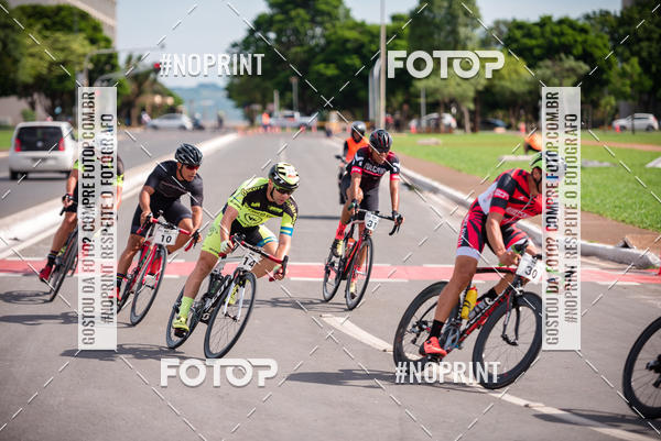 Buy your photos of the event100KM DE BRASLIA-COPA RESENHA MASTER DE CICLISMO. on Fotop