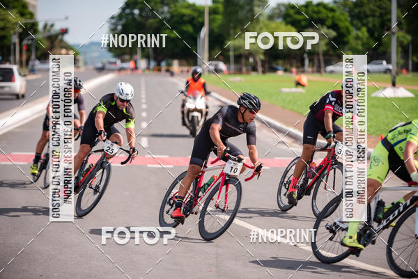 Buy your photos of the event100KM DE BRASLIA-COPA RESENHA MASTER DE CICLISMO. on Fotop