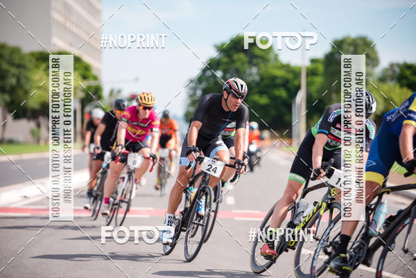 Buy your photos of the event100KM DE BRASLIA-COPA RESENHA MASTER DE CICLISMO. on Fotop