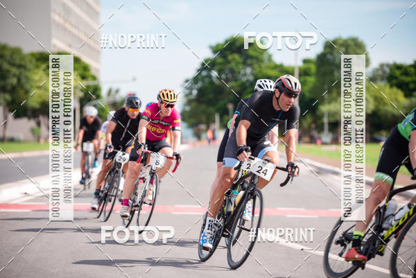 Buy your photos of the event100KM DE BRASLIA-COPA RESENHA MASTER DE CICLISMO. on Fotop