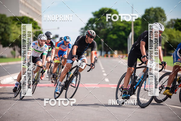 Buy your photos of the event100KM DE BRASLIA-COPA RESENHA MASTER DE CICLISMO. on Fotop