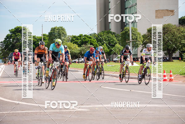 Buy your photos of the event100KM DE BRASLIA-COPA RESENHA MASTER DE CICLISMO. on Fotop