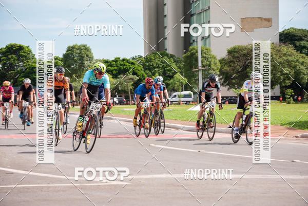 Buy your photos of the event100KM DE BRASLIA-COPA RESENHA MASTER DE CICLISMO. on Fotop