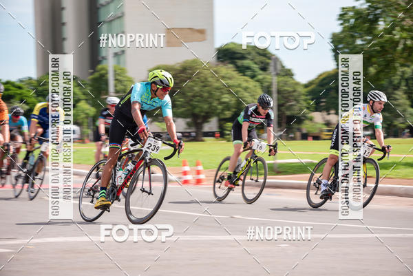 Buy your photos of the event100KM DE BRASLIA-COPA RESENHA MASTER DE CICLISMO. on Fotop