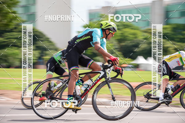 Buy your photos of the event100KM DE BRASLIA-COPA RESENHA MASTER DE CICLISMO. on Fotop