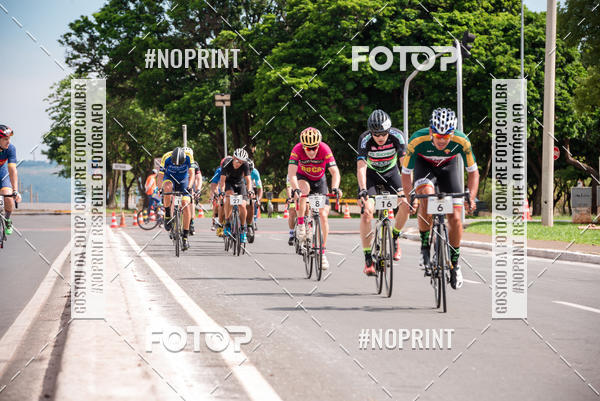 Buy your photos of the event100KM DE BRASLIA-COPA RESENHA MASTER DE CICLISMO. on Fotop