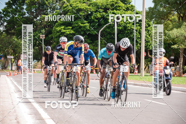 Buy your photos of the event100KM DE BRASLIA-COPA RESENHA MASTER DE CICLISMO. on Fotop