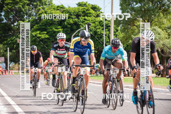 Buy your photos of the event100KM DE BRASLIA-COPA RESENHA MASTER DE CICLISMO. on Fotop